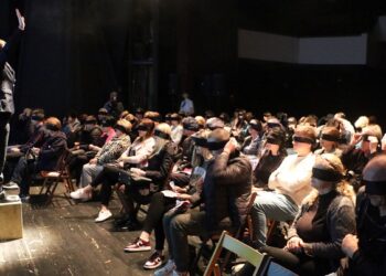 Centar za kulturu Smederevo: Gledajte predstavu zavorenih očiju