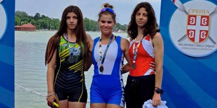 Sedam medalja za smederevske veslačice na Vojvodina Openu