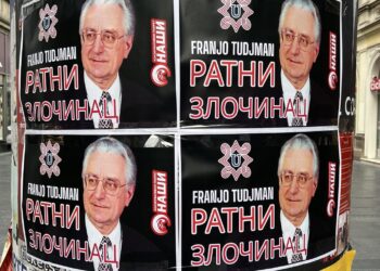 KP „Naši“ izlepio Beograd plakatima „Franjo Tuđman ratni zločinac“