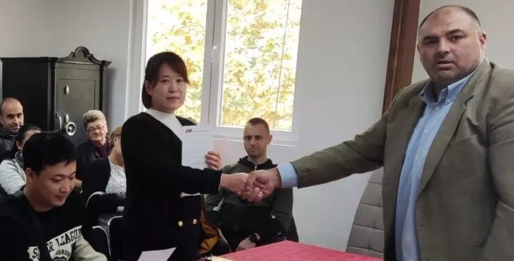 Širi se SNS porodica: Kinezi u Azanji pristupaju najjačoj stranci Srbije