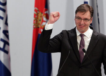 Vučić najavio rast plata za medicinare: Nije ni to dovoljno, ali je mnogo bolje
