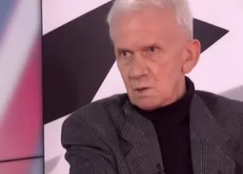 Ideolog Đilasove koalicije izvređao Đokovića i srpske navijače! Neobrazovani ste, nemate kulturu! (FOTO)