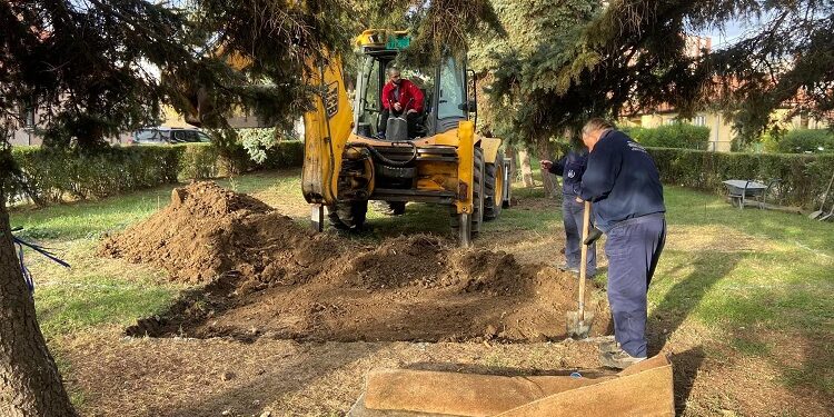 Velika Plana: Počeli radovi na novom dečjem igralištu