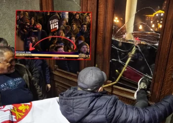 Slave što ,,Beograd gori”: Hrvati u transu zbog nasilja Đilasove NATO opozicije (FOTO)