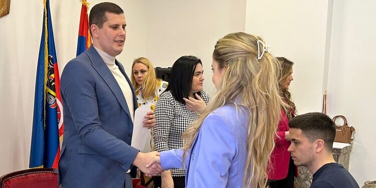 Velika Plana izdvojila više od 14.8 miliona za stipendije