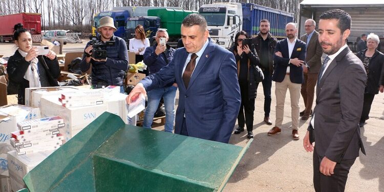 Ministar Momirović prisutvovao uništavanju zaplenjenih duvanskih proizvoda u Smederevu