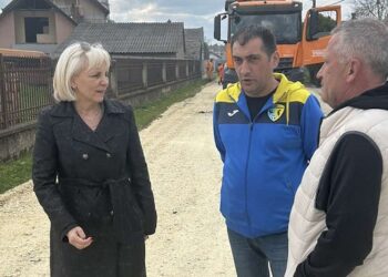 Asfaltirano 5 ulica u MZ Saraorci