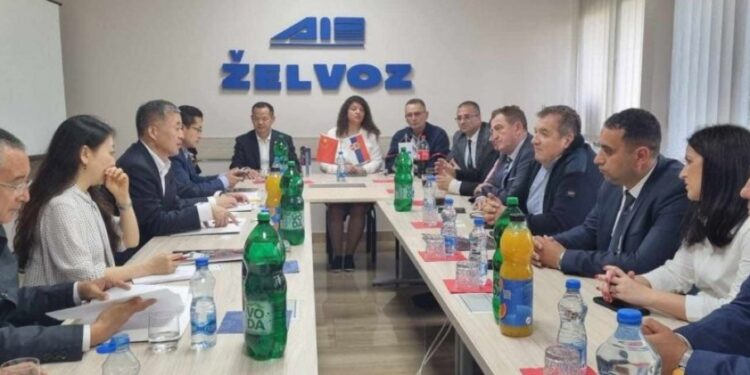 Poseta Si Đinpinga Srbiji daje rezultate: Moćna kineska kompanija posetila „Želvoz“ i „Gošu“