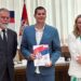 Pavešković potpisao dva značajna ugovora za izbegla lica