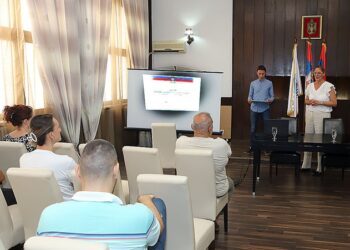 U Smederevu prezentacija o bespovratnim sredstvima za žene preduzetnice