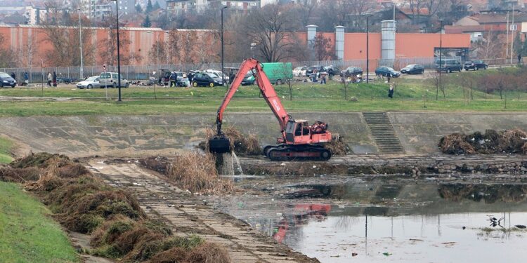 Smederevo: Nastavlja se čišćenje Jezave