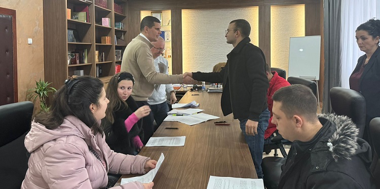 Strahinja Pavešković uručio ugovore za razvoj poljoprivrede