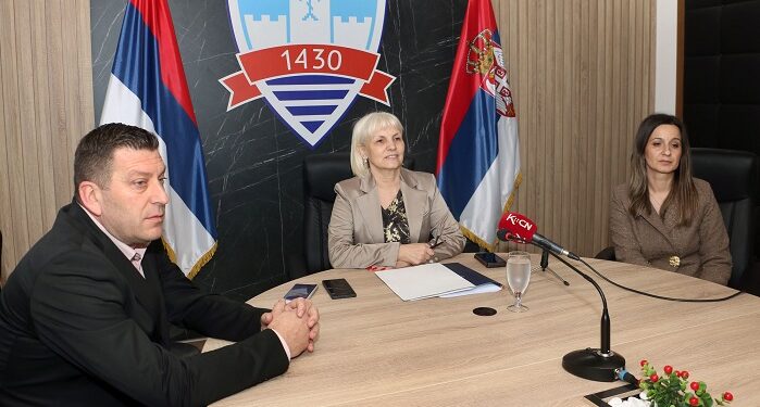 Grad Smederevo: Podrška malim maturantima