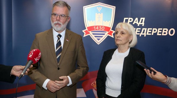 Ministar za informisanje i telekomunikacije posetio Smederevo
