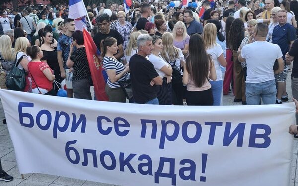 Građani Smedereva i Velike Plane ustali protiv blokada