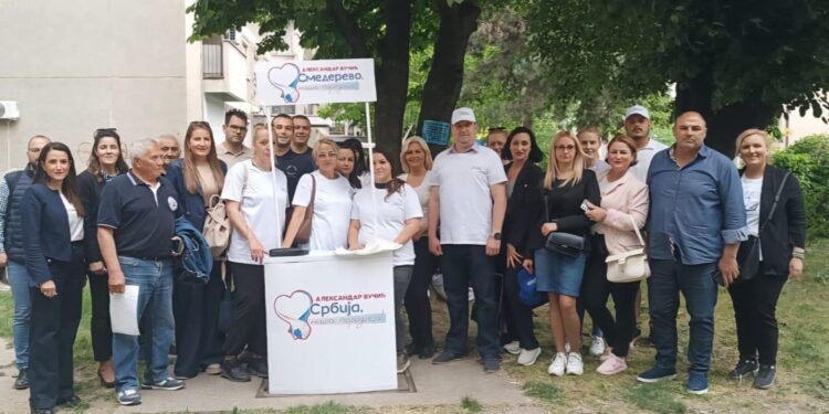 Srbija pobeđuje! Aktivisti SNS Smederevo uvek sa građanima