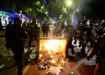Poslanik Marić: Studenti blokaderi, francuske sobarice i Anđelina Džoli