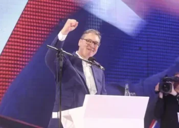 KAD PORASTEM BIĆU VUČIĆ: Blokaderi kopiraju SNS i njenog lidera