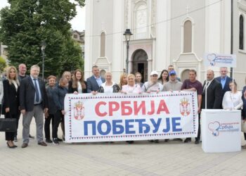 Delegacija Ruske Federacije i grada Moskve posetila štand SNS u Smederevu