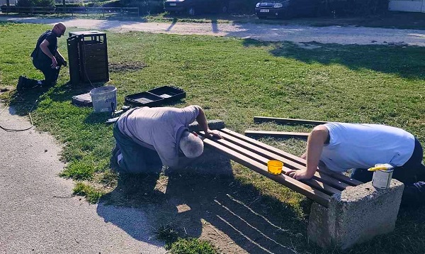 Zelenilo: Kontinuirano održavanje zelenih površina i urbanog mobilijara širom Smedereva