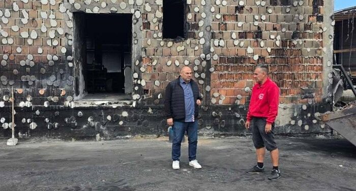 Stanimirović posetio „Agro Tole“: Gazdinstvo pretrpelo veliku štetu od požara