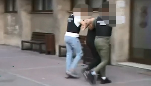 U Smederevu uhapšen „beogradski bombaš“: Bacio tri bombe na lokale (VIDEO)