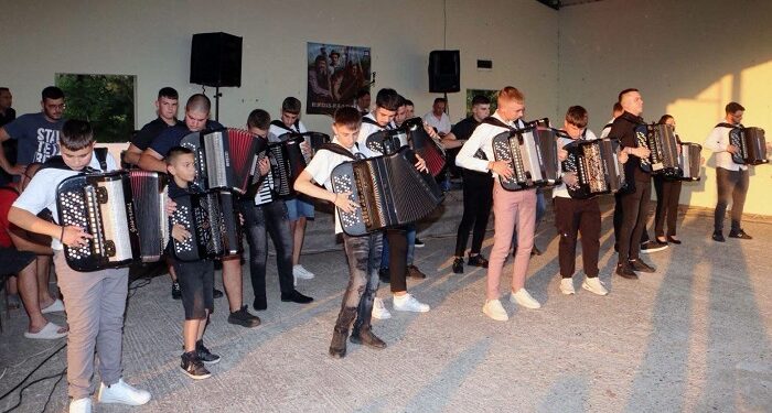 U Lugavčini održan 22. Sabor harmonikaša