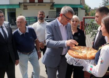 Ministar Glamočić u Drugovcu: Država nastavlja da ulaže u poljoprivredu i podržava proizvođače