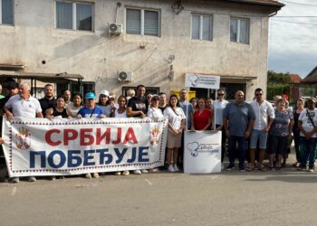 SNS Smederevo: Razgovor sa ljudima u Radincu i poseban poklon za Nikoliće iz Vranova