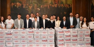 Lista „Aleksandar Vučić – Ujedinjena Srbija“ predata RIK-u sa 224.557 potpisa