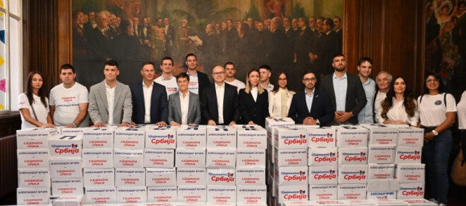 Lista „Aleksandar Vučić – Ujedinjena Srbija“ predata RIK-u sa 224.557 potpisa